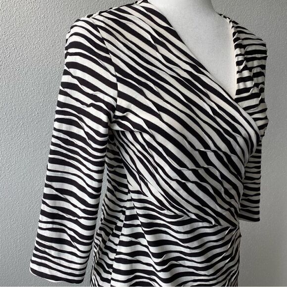 Chico’s Stripe Print Surplice Wrap Neck Black White Sheath Dress - Picture 4 of 15